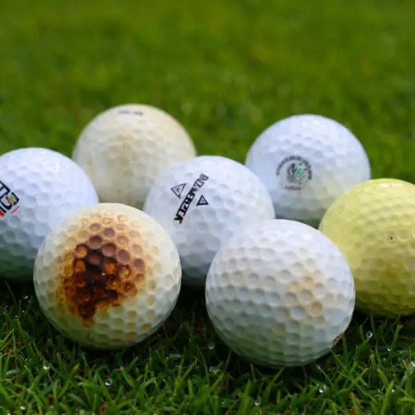 7 Anzeichen dafür, dass du den falschen Golfball spielst