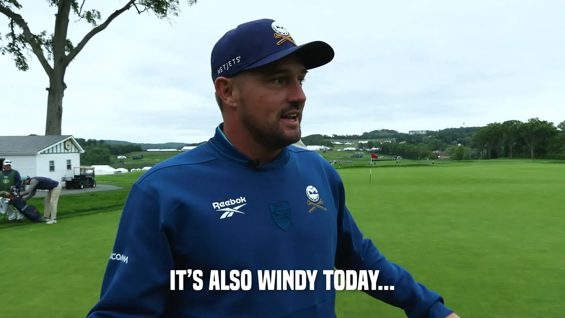 Blick auf die Fairways bei windigen und kalten Bedingungen