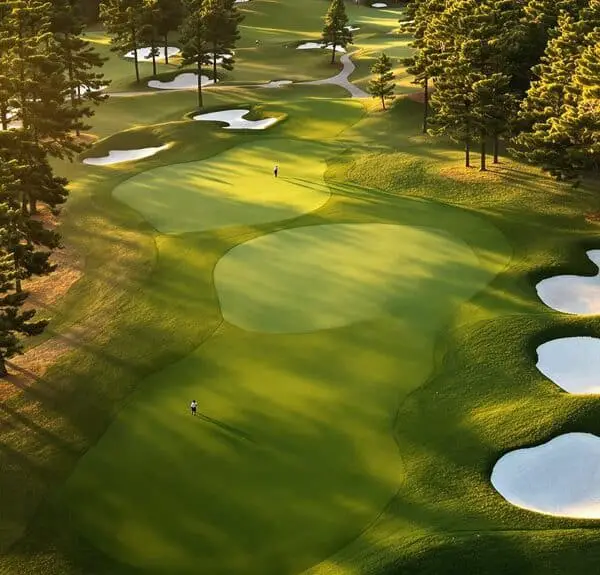 auf dem bethpage black platz spielen