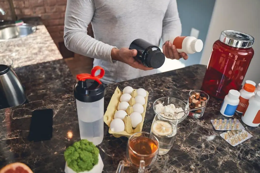 Kein Einbruch auf dem Golfplatz: So helfen dir Smoothies & Co beim Score