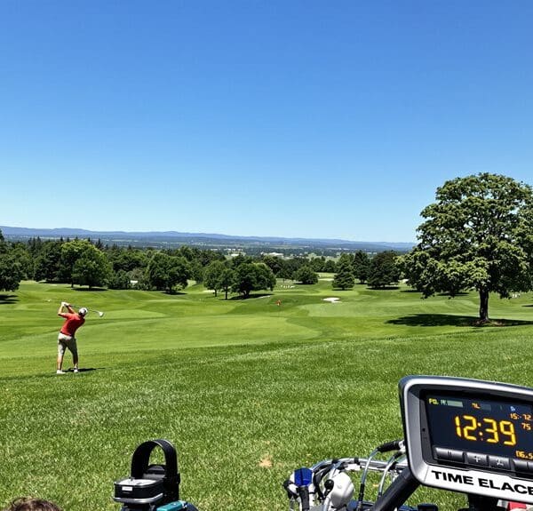 golfrunde dauer anfrage