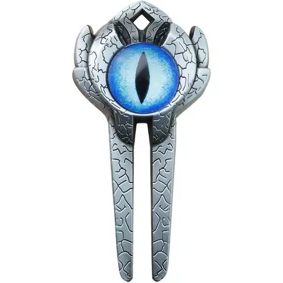 5 beste Golf-Pitchgabeln, die ernsthafte Golfer griffbereit haben 4 3D-Legierungs-Pitchgabel und Ballmarker