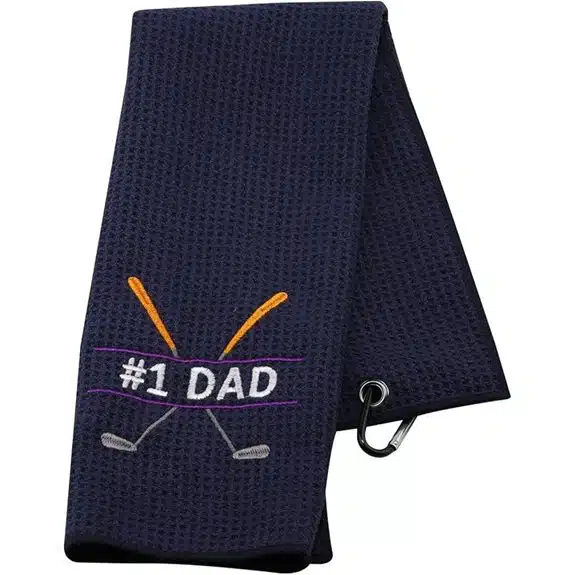 10 beste Golf-Handtücher, die Ihre Schläger wie neu aussehen lassen 10 NOBRANDS Golf Handtuch #1 Papa Geschenk