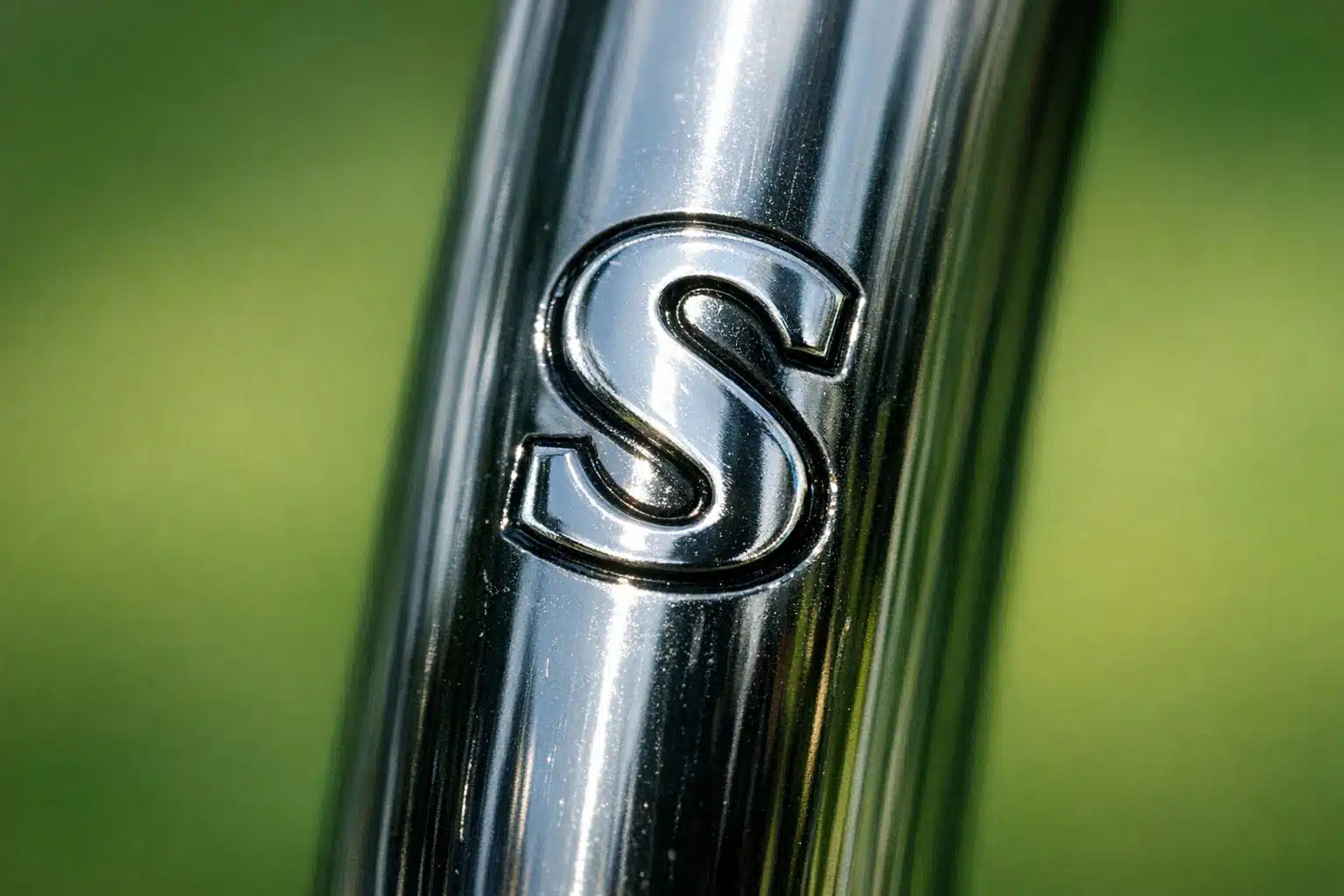 Golftraining Online 4 Golf Mythos 5: Ich spiele einen steifen Schaft , da steht doch "S" drauf